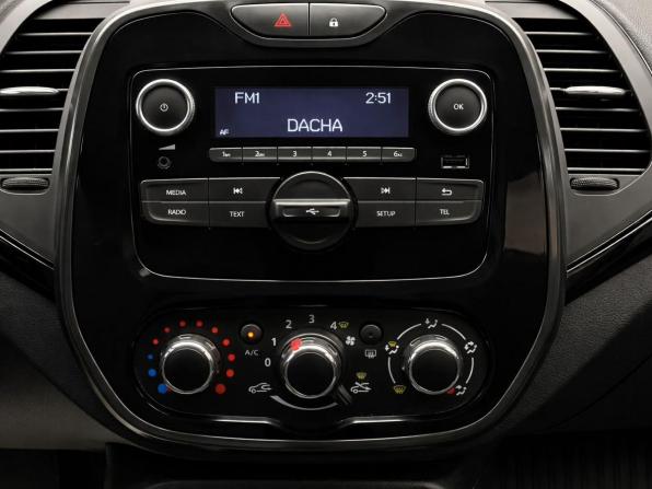 Renault Kaptur I Рестайлинг с пробегом 2020 года, цена 1 477 000 рублей, 124660 км, внедорожник, Автокод Объявления