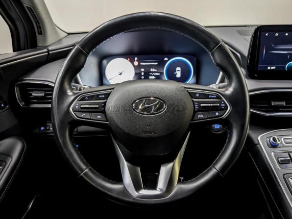 Hyundai Santa Fe IV Рестайлинг с пробегом 2022 года, цена 4 300 000 рублей, 68249 км, внедорожник, Автокод Объявления