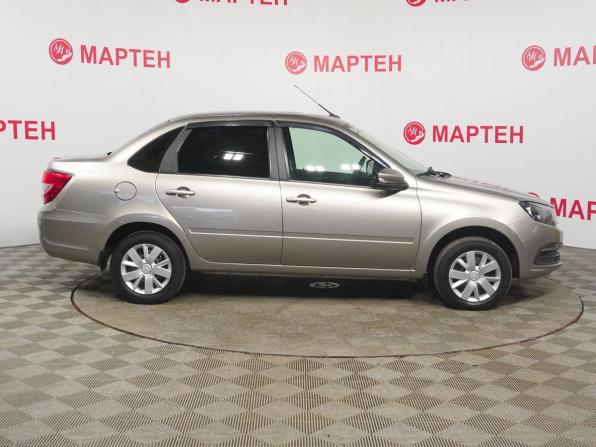 Lada (ВАЗ) Granta I Рестайлинг с пробегом 2022 года, цена 750 000 рублей, 60773 км, седан, Автокод Объявления