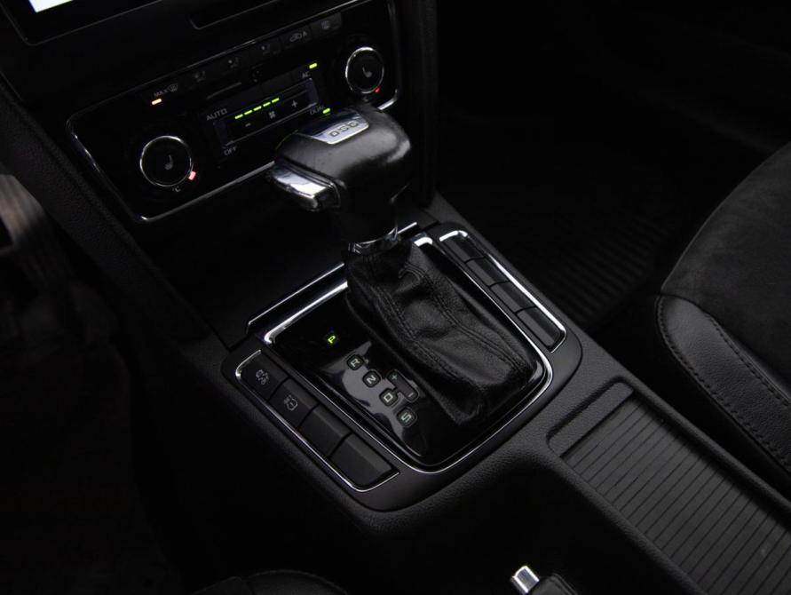 Skoda Superb II Санкт-Петербург  - изображение 15