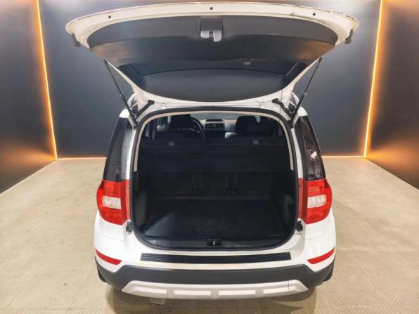 Skoda Yeti I Рестайлинг с пробегом 2016 года, цена 1 098 000 рублей, 183746 км, внедорожник, Автокод Объявления
