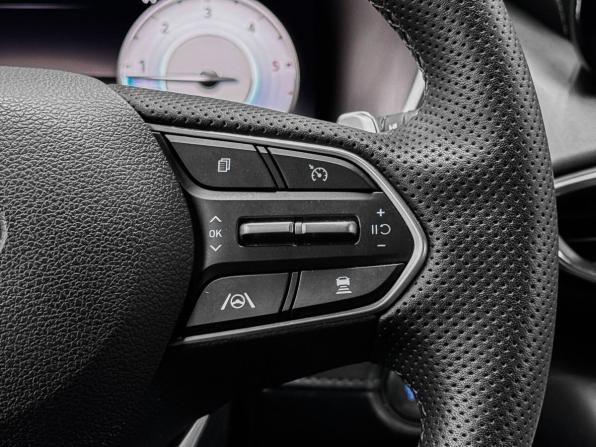 Hyundai Santa Fe IV Рестайлинг с пробегом 2021 года, цена 3 599 900 рублей, 87000 км, внедорожник, Автокод Объявления