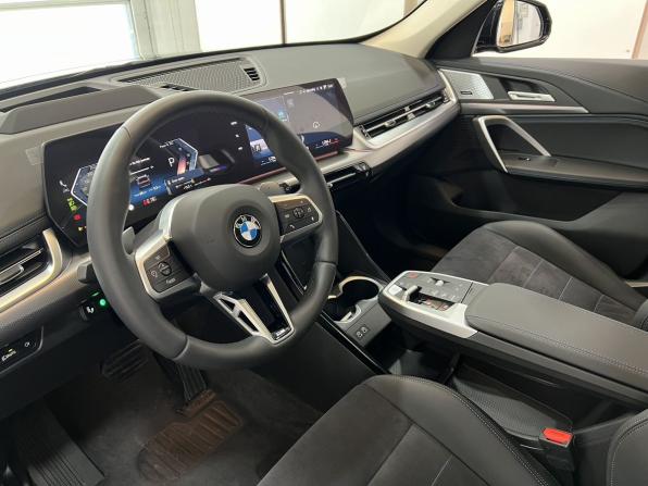 BMW X1 III (U11/U12) с пробегом 2025 года, цена 5 690 000 рублей, 33 км, внедорожник, Автокод Объявления