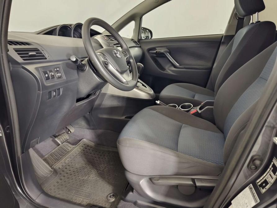 Toyota Verso I Рестайлинг Санкт-Петербург  - изображение 17