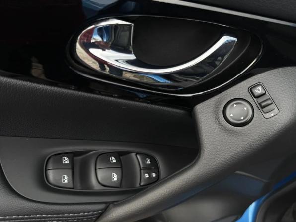 Nissan Qashqai II Рестайлинг с пробегом 2019 года, цена 1 999 000 рублей, 53961 км, внедорожник, Автокод Объявления