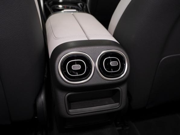 Mercedes-Benz GLC II (X254) с пробегом 2025 года, цена 9 000 000 рублей, 26 км, внедорожник, Автокод Объявления
