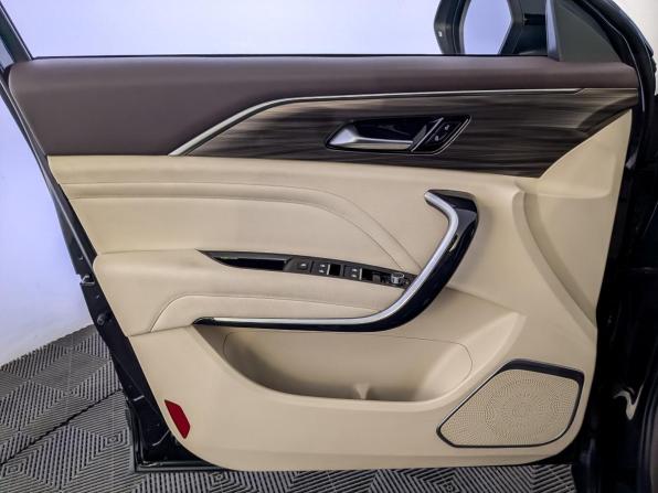 Bestune T77 с пробегом 2022 года, цена 1 470 000 рублей, 100151 км, внедорожник, Автокод Объявления