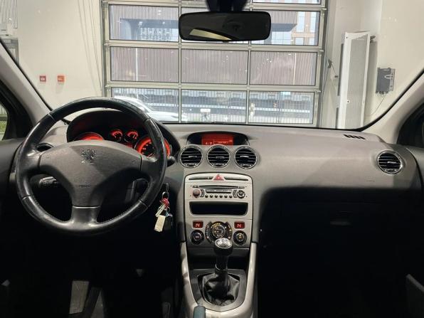 Peugeot 308 I с пробегом 2010 года, цена 439 000 рублей, 201800 км, хэтчбек, Автокод Объявления