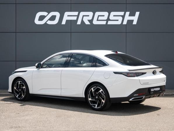 Changan Lamore с пробегом 2023 года, цена 2 320 000 рублей, 33302 км, седан, Автокод Объявления