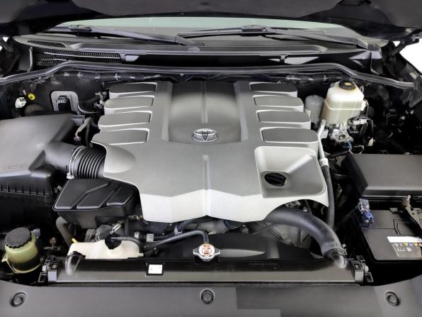 Toyota Land Cruiser 200 Series Рестайлинг 2 с пробегом 2019 года, цена 5 200 000 рублей, 253525 км, внедорожник, Автокод Объявления