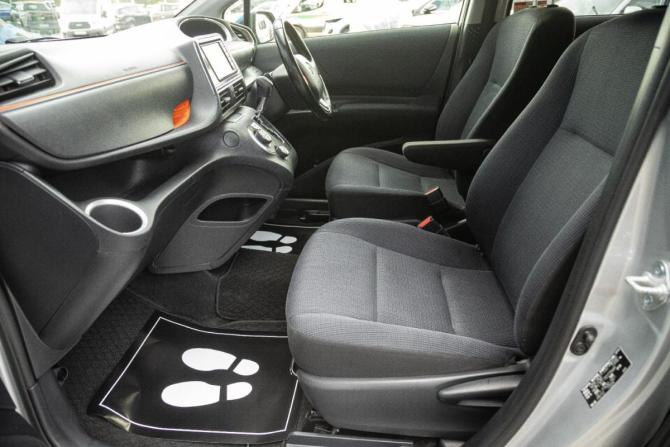 Toyota Sienta II с пробегом 2016 года, цена 1 198 000 рублей, 153500 км, компактвэн, Автокод Объявления