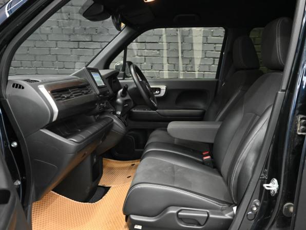 Honda N-WGN II с пробегом 2022 года, цена 980 000 рублей, 54832 км, хэтчбек, Автокод Объявления
