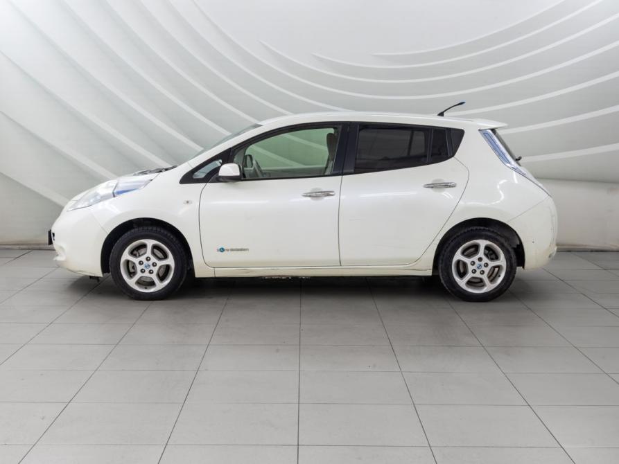 Nissan Leaf I (ZE0/AZE0) Волгоград  - изображение 4