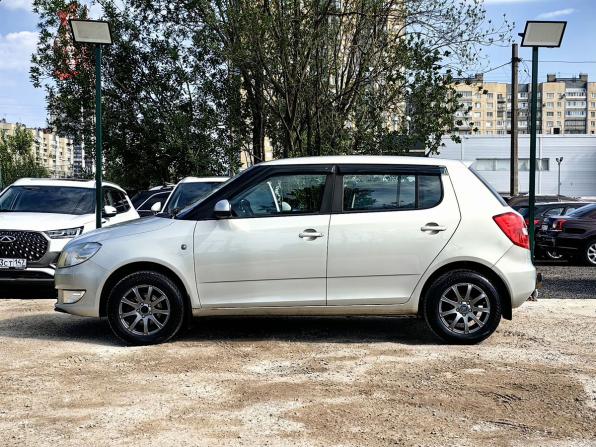 Skoda Fabia II Рестайлинг с пробегом 2013 года, цена 469 000 рублей, 159800 км, универсал, Автокод Объявления