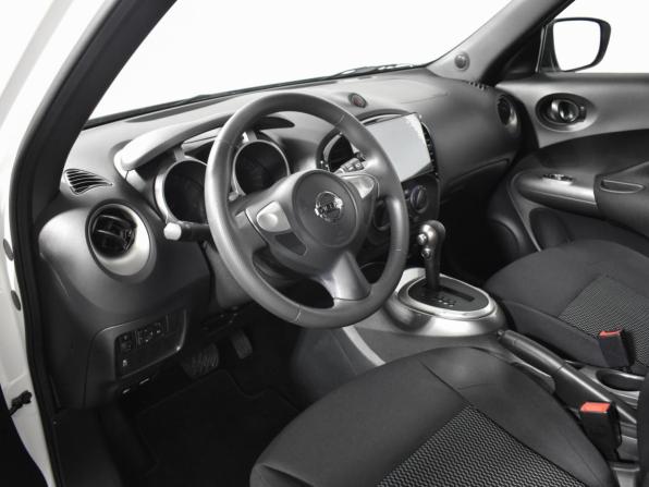 Nissan Juke I Рестайлинг с пробегом 2015 года, цена 1 850 000 рублей, 5633 км, внедорожник, Автокод Объявления