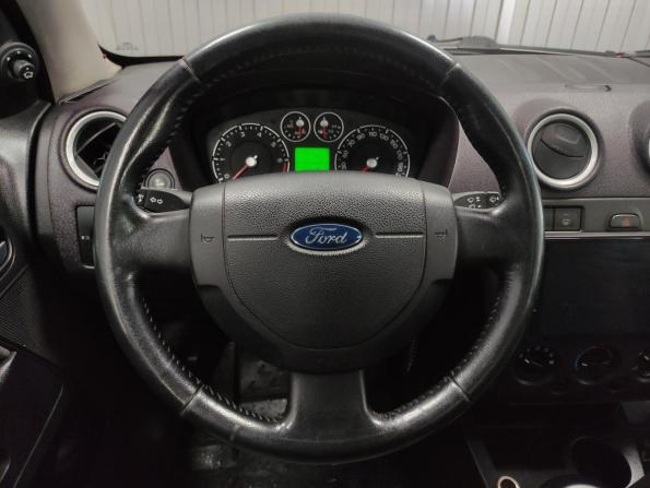 Ford Fusion I Рестайлинг с пробегом 2007 года, цена 423 000 рублей, 113197 км, хэтчбек, Автокод Объявления