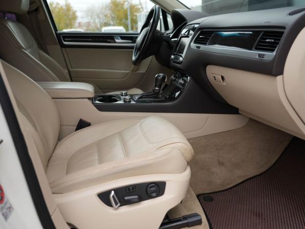 Volkswagen Touareg II с пробегом 2011 года, цена 1 950 000 рублей, 278311 км, внедорожник, Автокод Объявления