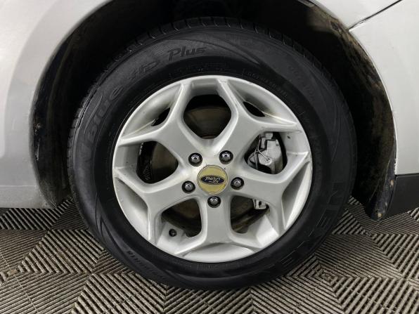 Ford Focus II с пробегом 2006 года, цена 470 000 рублей, 274459 км, хэтчбек, Автокод Объявления