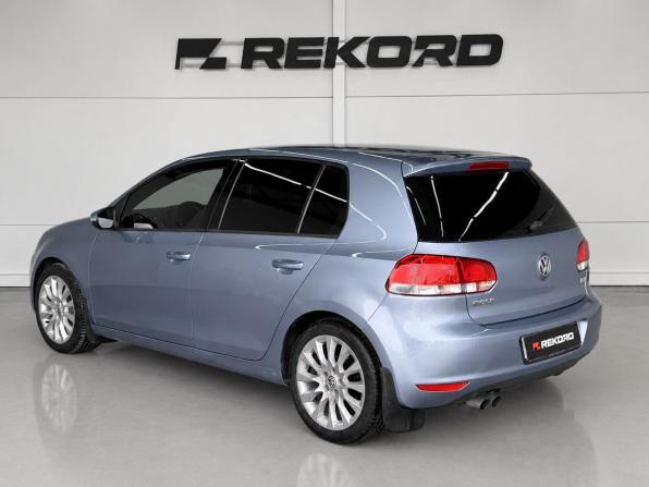 Volkswagen Golf VI с пробегом 2011 года, цена 1 029 000 рублей, 124000 км, хэтчбек, Автокод Объявления
