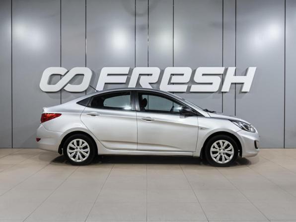 Hyundai Solaris I с пробегом 2012 года, цена 799 000 рублей, 221714 км, седан, Автокод Объявления