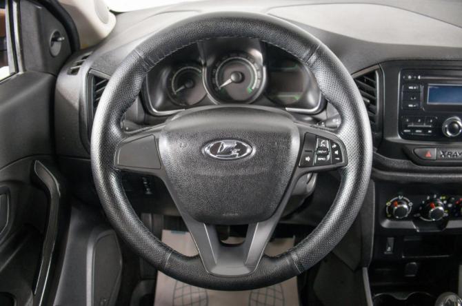 Lada (ВАЗ) XRAY I с пробегом 2017 года, цена 769 000 рублей, 176235 км, хэтчбек, Автокод Объявления
