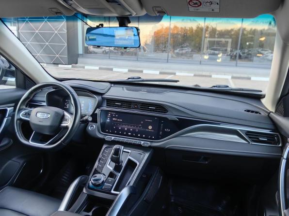 Geely Atlas Pro с пробегом 2023 года, цена 1 819 000 рублей, 31700 км, внедорожник, Автокод Объявления