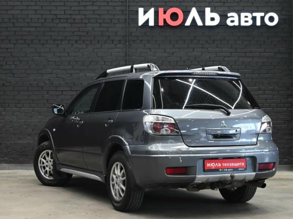 Mitsubishi Outlander II с пробегом 2008 года, цена 830 000 рублей, 217793 км, внедорожник, Автокод Объявления