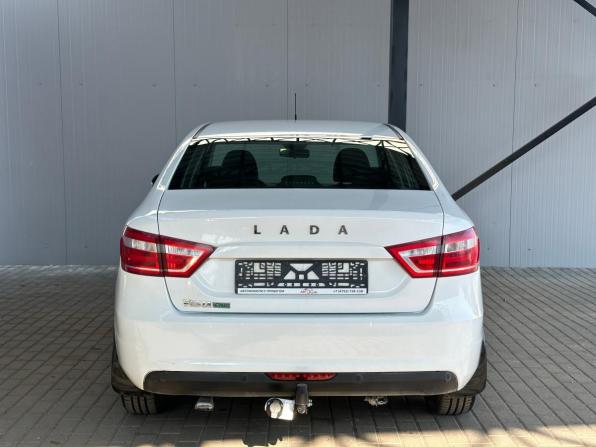 Lada (ВАЗ) Vesta I с пробегом 2017 года, цена 630 000 рублей, 311422 км, седан, Автокод Объявления