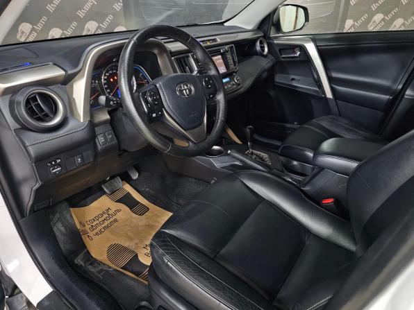 Toyota RAV4 IV (XA40) с пробегом 2013 года, цена 1 975 000 рублей, 127880 км, внедорожник, Автокод Объявления