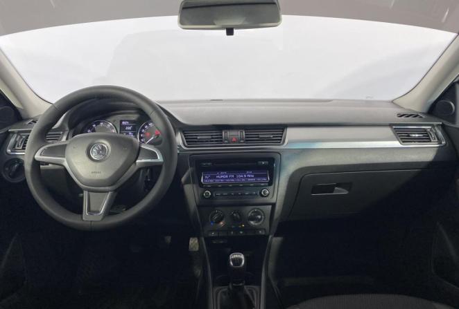 Skoda Rapid I с пробегом 2015 года, цена 1 050 000 рублей, 94036 км, лифтбек, Автокод Объявления