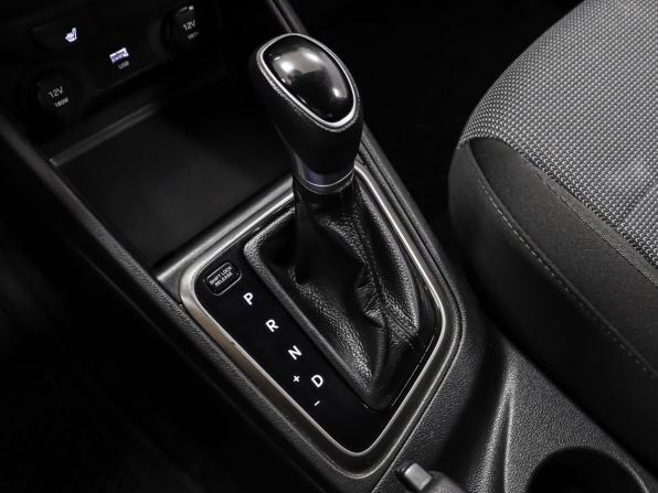 Hyundai Solaris II Рестайлинг с пробегом 2020 года, цена 1 349 000 рублей, 197300 км, седан, Автокод Объявления
