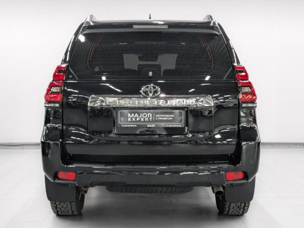 Toyota Land Cruiser Prado 150 Series Рестайлинг 2 с пробегом 2019 года, цена 4 800 000 рублей, 165000 км, внедорожник, Автокод Объявления
