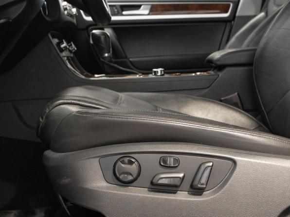 Volkswagen Touareg II с пробегом 2012 года, цена 1 865 000 рублей, 224000 км, внедорожник, Автокод Объявления