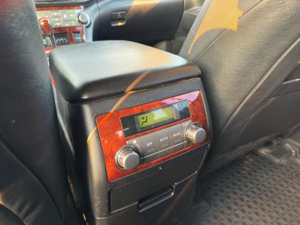 Toyota Highlander II (XU40) Рестайлинг с пробегом 2011 года, цена 1 950 000 рублей, 246415 км, внедорожник, Автокод Объявления