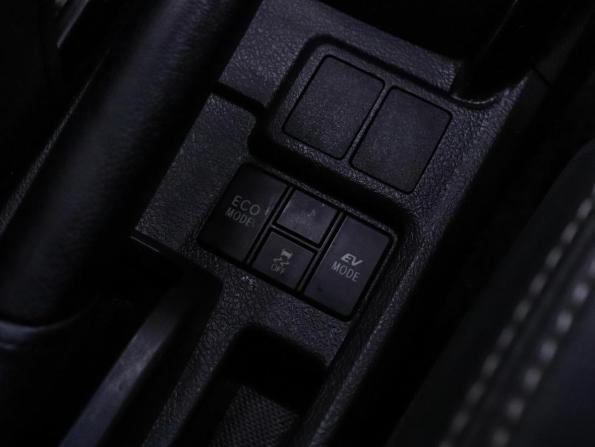 Toyota Corolla XI (E160 E170 E180) с пробегом 2013 года, цена 1 150 000 рублей, 138496 км, универсал, Автокод Объявления
