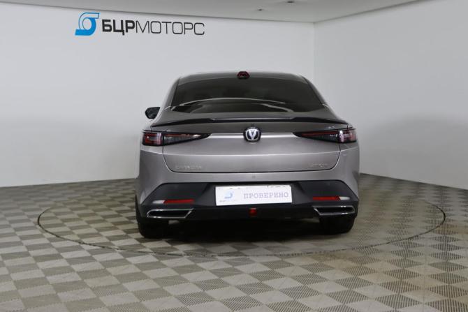 Changan Lamore с пробегом 2024 года, цена 2 179 990 рублей, 4598 км, седан, Автокод Объявления