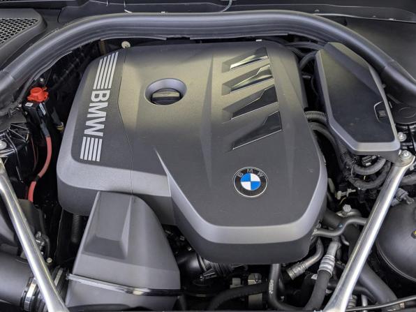 BMW 5 серии VIII (G60/G61/G68) с пробегом 2025 года, цена 8 255 000 рублей, 8686 км, седан, Автокод Объявления