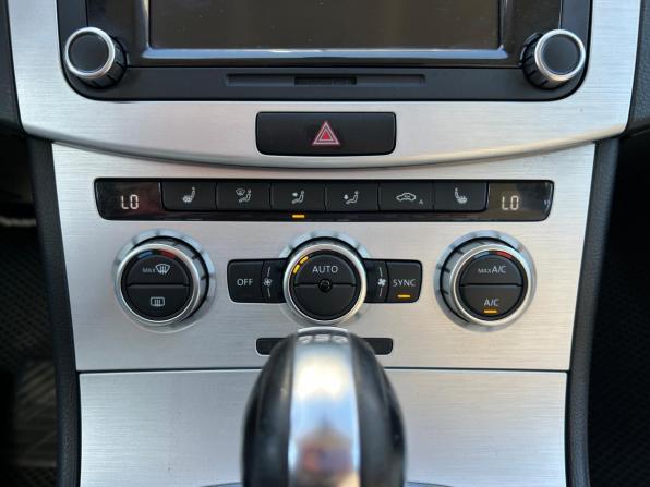 Volkswagen Passat CC I Рестайлинг с пробегом 2012 года, цена 1 370 000 рублей, 234077 км, седан, Автокод Объявления