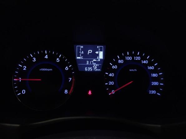 Hyundai Solaris I Рестайлинг с пробегом 2015 года, цена 1 070 000 рублей, 63482 км, седан, Автокод Объявления