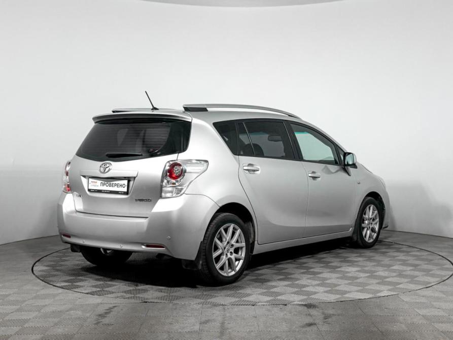 Toyota Verso I Санкт-Петербург  - изображение 5