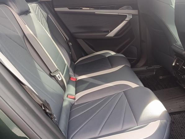 Geely Atlas II с пробегом 2024 года, цена 3 199 000 рублей, 33100 км, внедорожник, Автокод Объявления