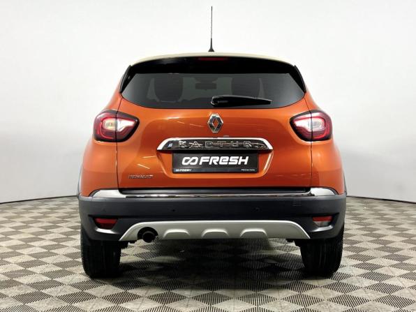 Renault Kaptur I с пробегом 2016 года, цена 1 287 100 рублей, 101780 км, внедорожник, Автокод Объявления