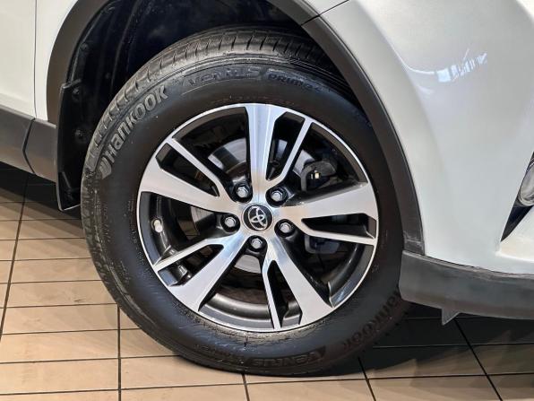 Toyota RAV4 IV (XA40) Рестайлинг с пробегом 2019 года, цена 2 790 000 рублей, 98000 км, внедорожник, Автокод Объявления