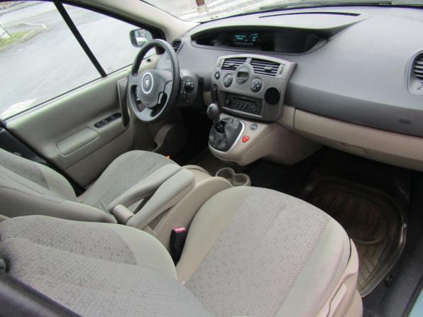 Renault Scenic II Рестайлинг с пробегом 2007 года, цена 495 000 рублей, 175690 км, минивэн, Автокод Объявления