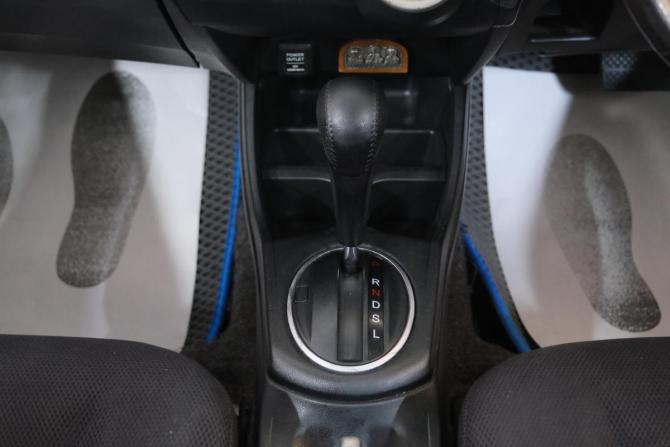 Honda Fit II с пробегом 2010 года, цена 799 000 рублей, 270000 км, хэтчбек, Автокод Объявления