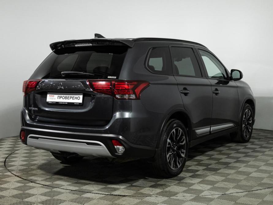 Mitsubishi Outlander III Рестайлинг 3 Санкт-Петербург  - изображение 5