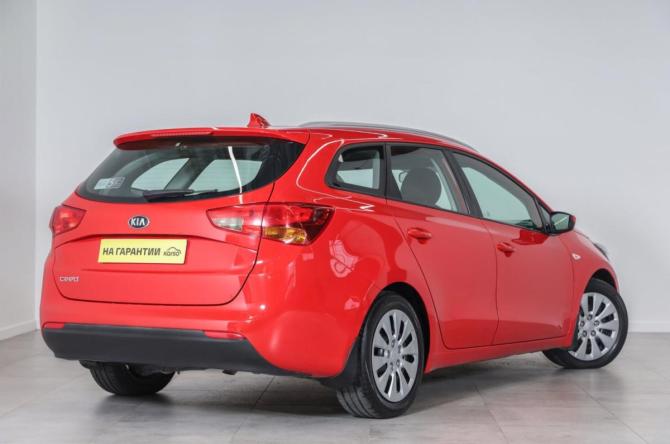 Kia Ceed II Рестайлинг с пробегом 2018 года, цена 1 339 000 рублей, 177000 км, универсал, Автокод Объявления