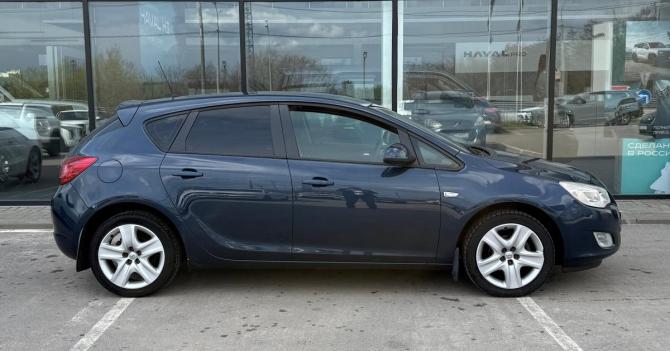 Opel Astra J с пробегом 2010 года, цена 641 000 рублей, 194532 км, хэтчбек, Автокод Объявления