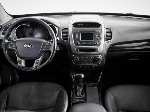 Kia Sorento II Рестайлинг с пробегом 2014 года, цена 1 430 000 рублей, 240658 км, внедорожник, Автокод Объявления