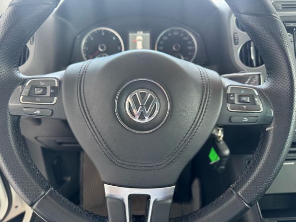 Volkswagen Tiguan I Рестайлинг с пробегом 2012 года, цена 1 299 000 рублей, 235147 км, внедорожник, Автокод Объявления
